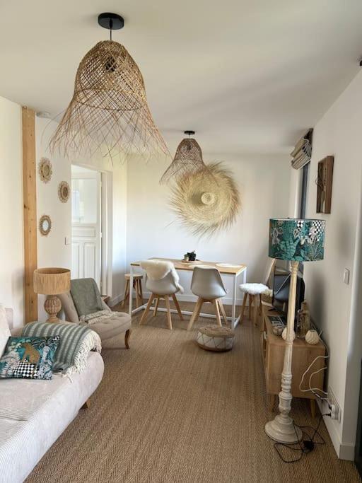 Les Cottages De Carine Saint-Marcel  Exterior foto